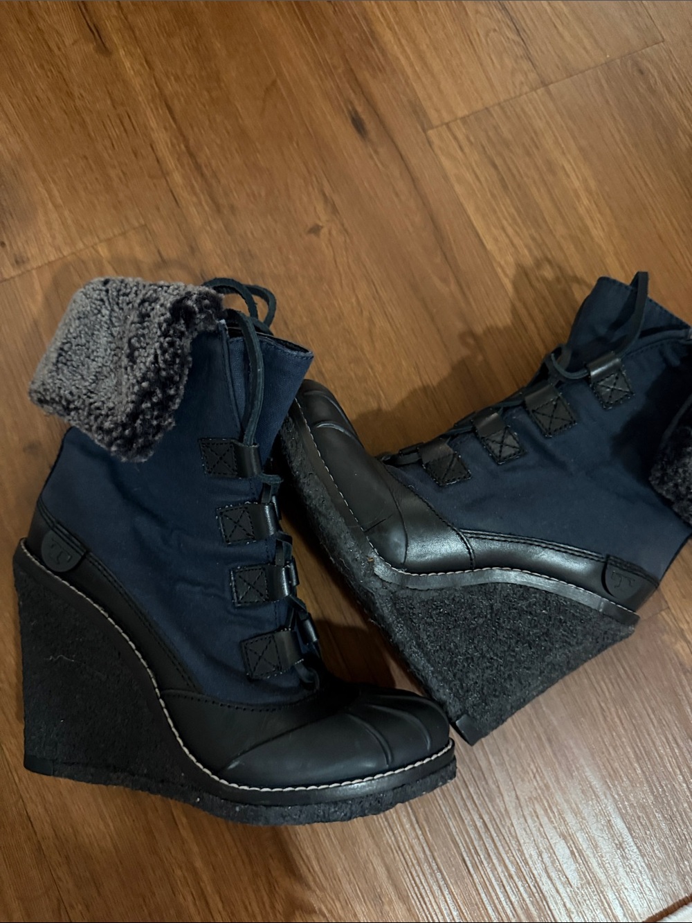 Tory Burch Fairfax Wedge Boot with Faux Fur Cuff- Womans size 6